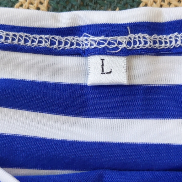 NWT. Off shoulder fitted modal top T-shirt. Sz. L - Picture 2 of 6